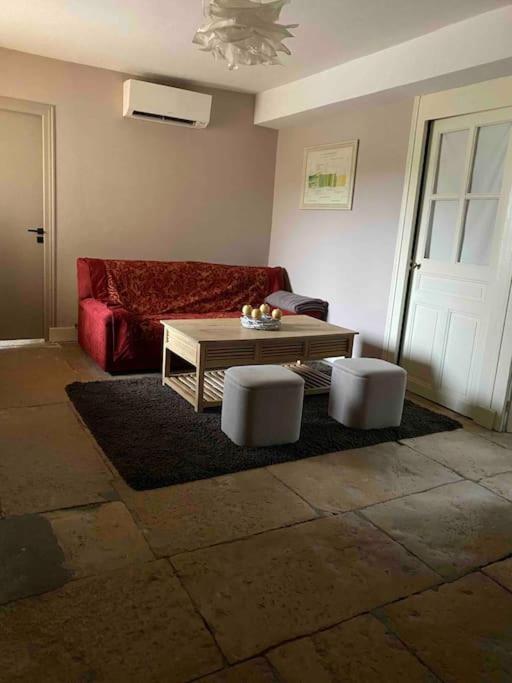 Maison Meursault Parking Ferme מראה חיצוני תמונה